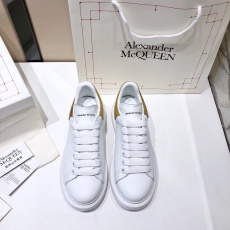 Alexander Mcqueen Casual Shoes